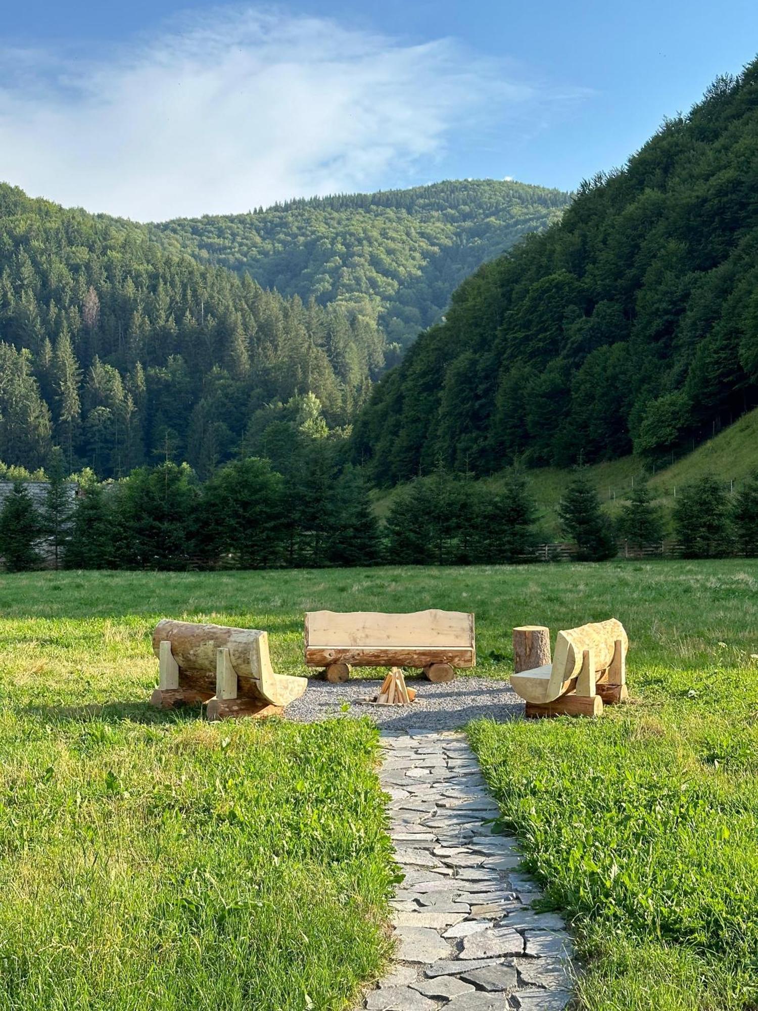 Vama Chalet Vama Buzăului Esterno foto